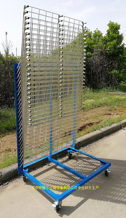 千層架也稱(chēng)絲印千層架、千層車(chē)、乾燥架、晾曬架、晾紙架、網(wǎng)架、層架臺(tái)車(chē)及印刷車(chē)和干燥架，咨詢(xún)電話(huà)025-88802418